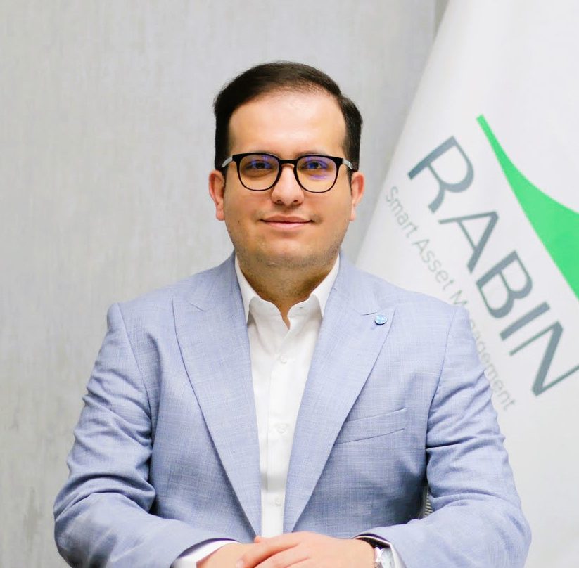 سینا حمیدی؛ مدیر اجرائی سبدگردان هوشمند رابین و عضو هیئت مدیره کارگزاری هوشمن رابین